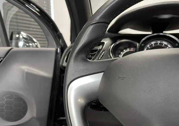 Citroen DS3 cena 38100 przebieg: 126000, rok produkcji 2015 z Maków Mazowiecki małe 631